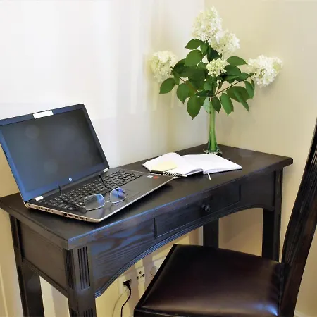 Apartman Metro Praga Varsó