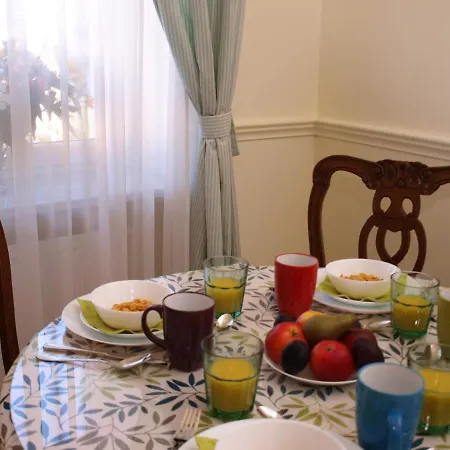 Apartman Metro Praga Varsó